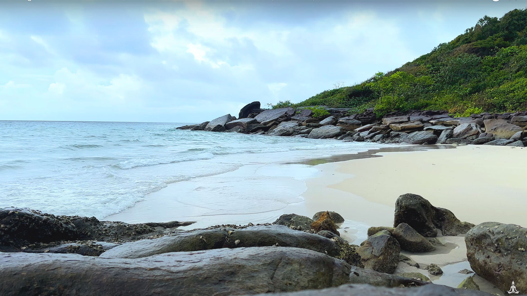 header-background-beach